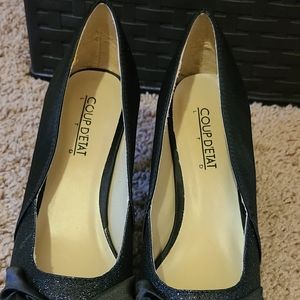 Women's shoes